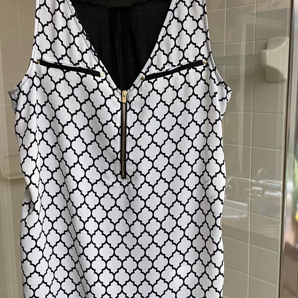 NWOT EXPRESS TOP - Picture 1 of 5